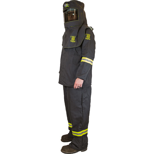 TCG Large Arc Flash Suit Kit, 40 cal/cm² Groupe Belzile Dickner