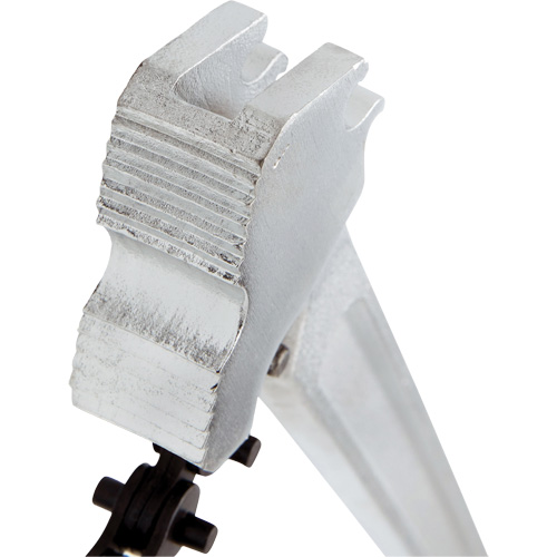 Chain Wrench Groupe Belzile Dickner