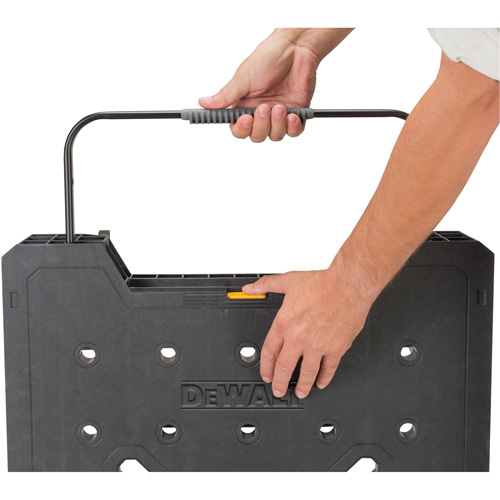 &eacute;tabli pliant Express Groupe Belzile Dickner