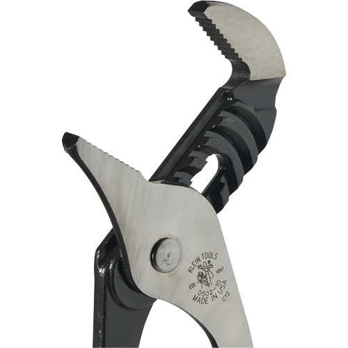 Groove Joint Pliers, 10" Groupe Belzile Dickner