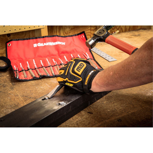 Jeu de poinçons et ciseaux, 12 morceaux Groupe Belzile Dickner