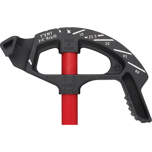 Machine &agrave; plier les conduits en fer Groupe Belzile Dickner