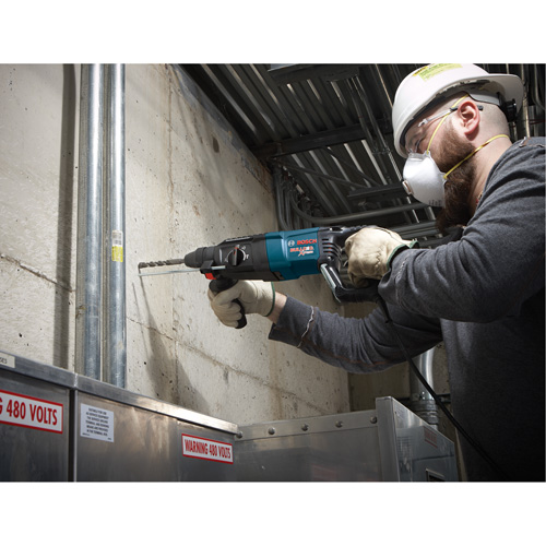 SDS-Plus&reg; Bulldog Xtreme Rotary Hammer, 3/16" - 5/8", 8 A, 0-5800 BPM, 0-1300 RPM, 2.0 ft.-lbs. Groupe Belzile Dickner
