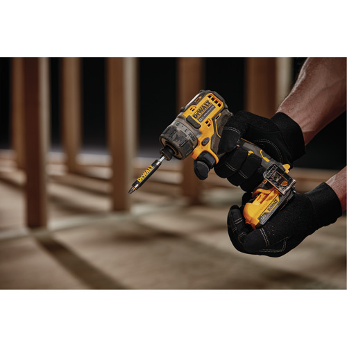 Xtreme Brushless Screwdriver Kit, 1/4", 12 V, 200 UWO Max. Torque, Lithium-Ion Battery Groupe Belzile Dickner