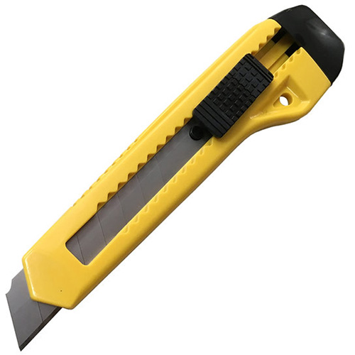 Couteau utilitaire, 8", Acier au carbone, Robuste, Prise en Plastique Groupe Belzile Dickner