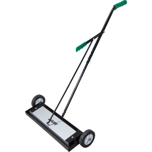 Magnetic Push Sweeper, 24" W Groupe Belzile Dickner