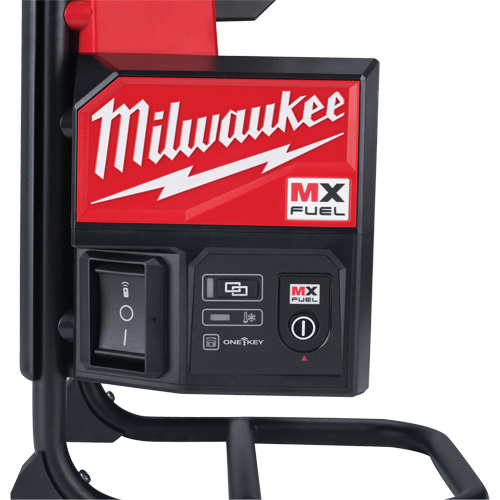 Ensemble vibrateur &agrave; b&eacute;ton &agrave; dos MX Fuel Groupe Belzile Dickner