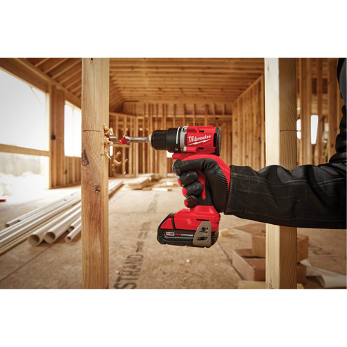Perceuse/visseuse compacte sans balai M18 (outil seulement), Lithium-ion, 18 V, Mandrin 1/2", Couple 550 lb-po Groupe Belzile Dickner