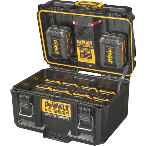 Chargeur 20V &agrave; deux ports ToughSystem 2.0, 14" x 15" x 9", Noir/Jaune Groupe Belzile Dickner