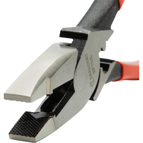 Pince &agrave; poign&eacute;e tremp&eacute;e de monteur de ligne pour ruban de tirage Groupe Belzile Dickner