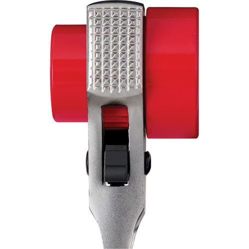 Cl&eacute; &agrave; cliquet &agrave; levier &eacute;lev&eacute;e pour monteur de ligne avec face de frappe frais&eacute;e, Prise de 3/4"/1"/1-1/8", Poign&eacute;e Ergonomique Groupe Belzile Dickner