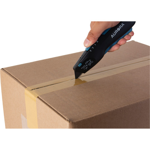 Retractable Safety Knife , Stainless Steel, Heavy-Duty, Plastic/Aluminum Handle Groupe Belzile Dickner