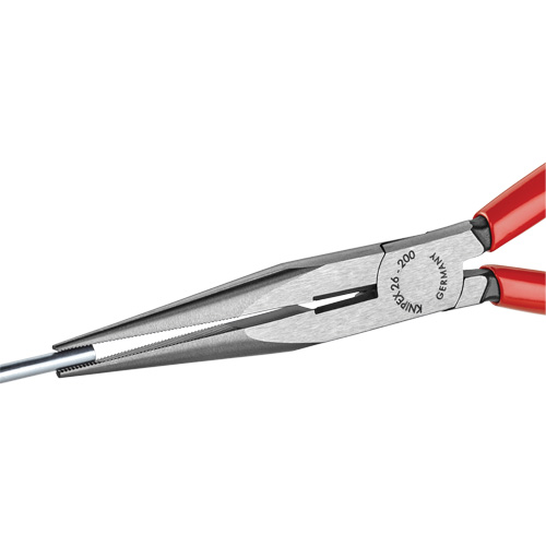 Pince &agrave; bec long avec coupe-fil, 8" lo Groupe Belzile Dickner