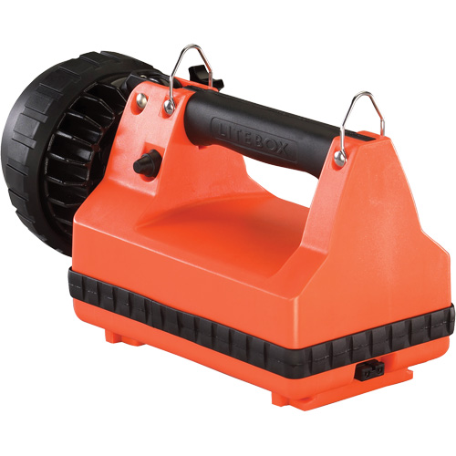 Lanterne avec syst&egrave;me de montage pour v&eacute;hicule E-Spot LiteBox, DEL, 540 lumens, 7 hres de fonctionnement, piles Rechargeable, Compris Groupe Belzile Dickner