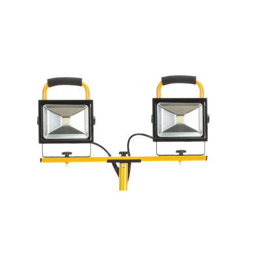 Twin-Head Work Light, LED, 40 W, 4800 Lumens, Aluminum Housing Groupe Belzile Dickner