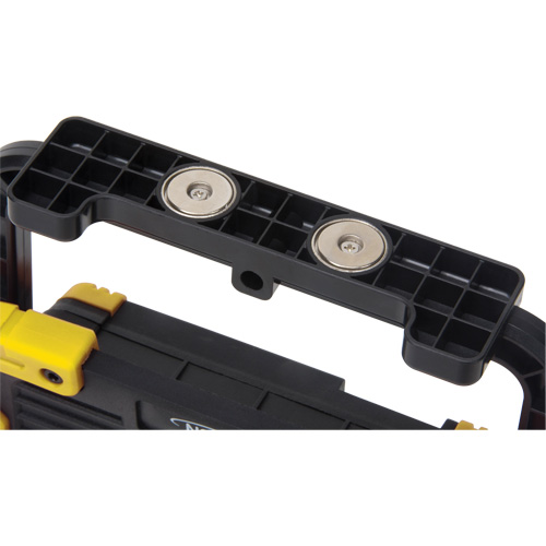 Portable Work Light, LED, 10 W, 1000 Lumens, Plastic Housing Groupe Belzile Dickner