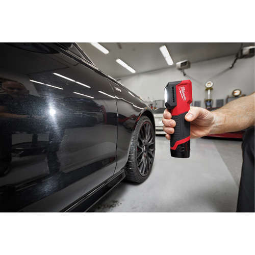 Lampe &agrave; &eacute;chantillonner les couleurs pour la peinture et lesth&eacute;tique automobile M12, DEL, 1000 Lumens Groupe Belzile Dickner