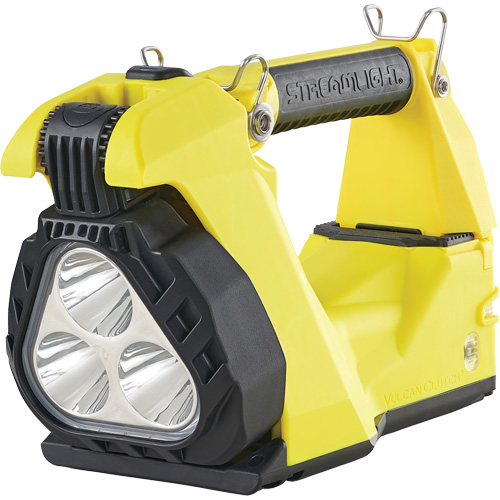 Lanterne multifonctionnelle Vulcan Clutch, DEL, 1700 lumens, 6,5 hres de fonctionnement, piles Rechargeable, Compris Groupe Belzile Dickner