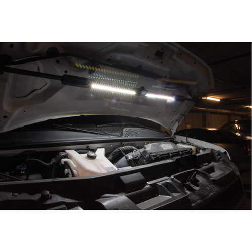 Baladeuse sous-capot pliante, Crochet, Rechargeable, 1400 lumens Groupe Belzile Dickner