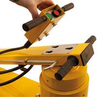 Mammut Jack, 165 Ton(s), Air Hydraulic Groupe Belzile Dickner