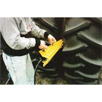 Pro Series Dual Agricultural Hydraulic Bead Breaker Groupe Belzile Dickner