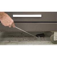 Flexible Magnetic Pick-Up Tool, 23-1/2" Length, 2.5 lbs. Capacity Groupe Belzile Dickner