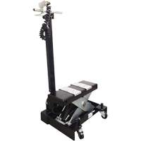 Cric de service de plancher &agrave; profil bas, 12 tonne(s) Capacit&eacute;, 7-1/2" Abaiss&eacute;e, 15" &eacute;lev&eacute;e, Air comprim&eacute;/hydraulique Groupe Belzile Dickner