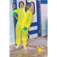 High-Low Brush, Medium Bristles, 10-1/4" Long, Green Groupe Belzile Dickner