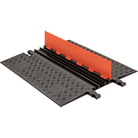 Protecteur de c&acirc;ble ADA/DDA &agrave; profil bas Guard Dog, 3 canaux, 36" lo x 30,3" la x 1,25" h Groupe Belzile Dickner