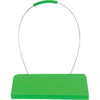 Cale de roue pour avion Checkers Safety SafeRay avec poign&eacute;e &agrave; c&acirc;ble ergonomique, Ur&eacute;thane, Vert fluorescent, 24" la x 8" p x 6" h Groupe Belzile Dickner