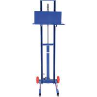 Gerbeur hydraulique &agrave; plateforme, M&eacute;canisme Pompe au pied, Capacit&eacute; de 400 lb, Levage max de 51-1/8" Groupe Belzile Dickner