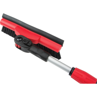 Balai &agrave; neige avec t&ecirc;te pivotante, T&eacute;lescopique, lame , 52" Longueur, Noir/Rouge Groupe Belzile Dickner
