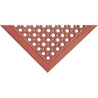 Competitor Series Mats, Slotted, 3' x 5' x 7/8", Orange, Natural Rubber Groupe Belzile Dickner