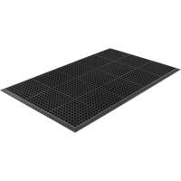 Competitor Series Mats, Slotted, 3' x 5' x 7/8", Black, Natural Rubber Groupe Belzile Dickner