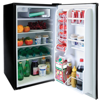 Réfrigérateur compact, 33-2/5" h x 18-19/20" la x 22-4/5" p x Capacité de 4 pi. cu. OP816 | Dickner Inc