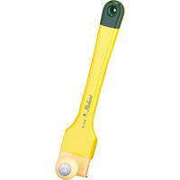 Grattoir &agrave; bois avec bouton, Lame Acier &agrave; haute teneur en carbone, Largeur 2-1/2", Manche Polypropyl&egrave;ne Groupe Belzile Dickner