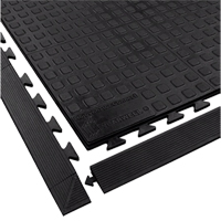 Tapis Rejuvenator Connect No. 502, Polyur&eacute;thane, 3-1/4' la c, 3-1/4' lo, 5/8" &eacute;paisseur, Jaune Groupe Belzile Dickner