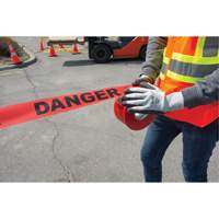 Ruban pour barricade Danger, Bilingue, 3" la x 1000' lo, 1,5 mil, Noir/rouge Groupe Belzile Dickner