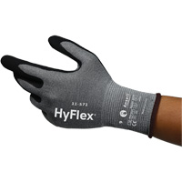 Gants anti-coupures HyFlex 11-571, Taille 5, Calibre 15, Rev&ecirc;tement Nitrile, Enveloppe en Nylon/PEHP/Spandex, ASTM ANSI niveau A4/EN 388 niveau D Groupe Belzile Dickner