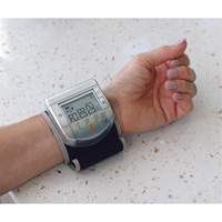 Wrist Blood Pressure Monitor, Class 2 Groupe Belzile Dickner