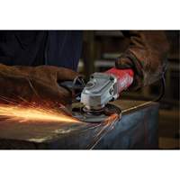 Petite meuleuse angulaire, 4-1/2", 120 V, 11 A, 12 000 Tr/min Groupe Belzile Dickner