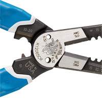 Outil polyvalent Klein-Kurve pour d&eacute;nuder, couper et sertir les fils, 8-1/4" lo, 8 - 20 AWG Groupe Belzile Dickner