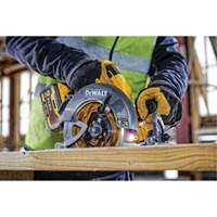 FlexVolt&reg; Max Brushless Circular Saw with Electric Brake Kit, 7-1/4", 60 V Groupe Belzile Dickner