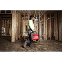 Bloc d'alimentation MX Fuel Carry-On, 1800 W/3600 W, Lithium-ion, 20-4/5" ha x 12" la x 15" p x 49,7 lb Groupe Belzile Dickner