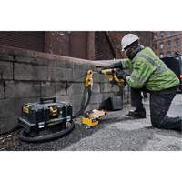 MAX* SDS Plus Rotary Hammer Kit, 60 V, 1-1/4", 725/0-725 RPM Groupe Belzile Dickner