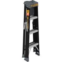 Step Ladder with Paint Tray, 4', Fibreglass, 250 lbs. Capacity, Type 1 Groupe Belzile Dickner